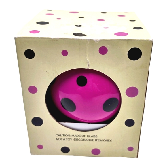 Kirkland's Monogramed Christmas Ornament Letter "R" - Picture 3 of 3